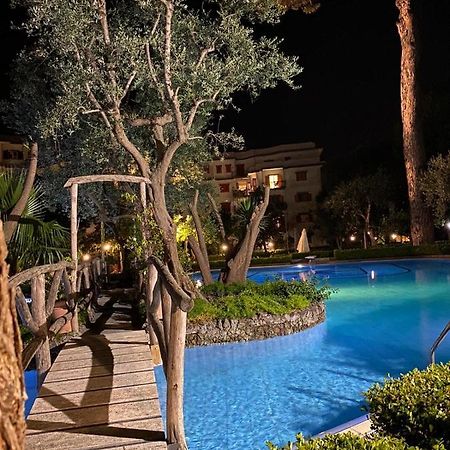 Sorrento Home E Flat Park And Pool Exterior photo