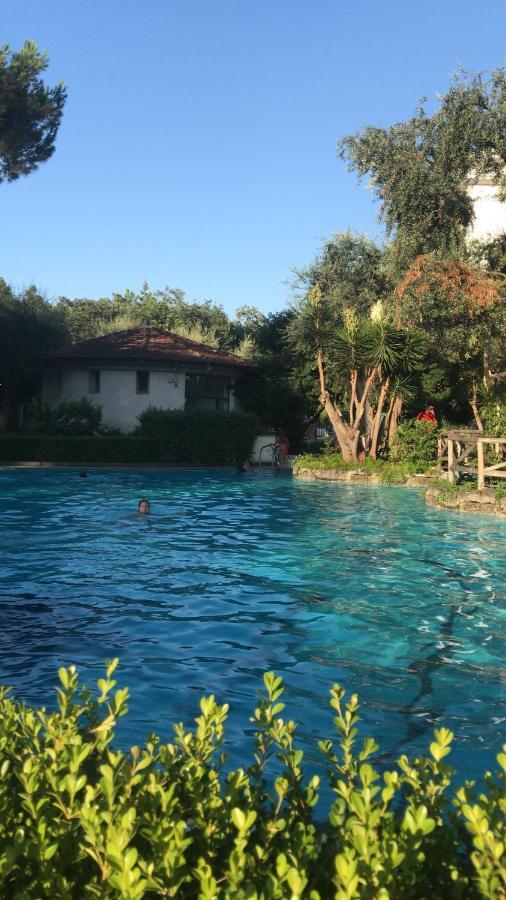 Sorrento Home E Flat Park And Pool Exterior photo